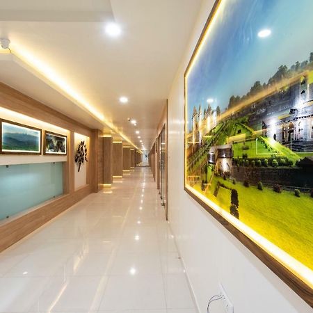 Hotel Drishti,Бхопал Экстерьер фото