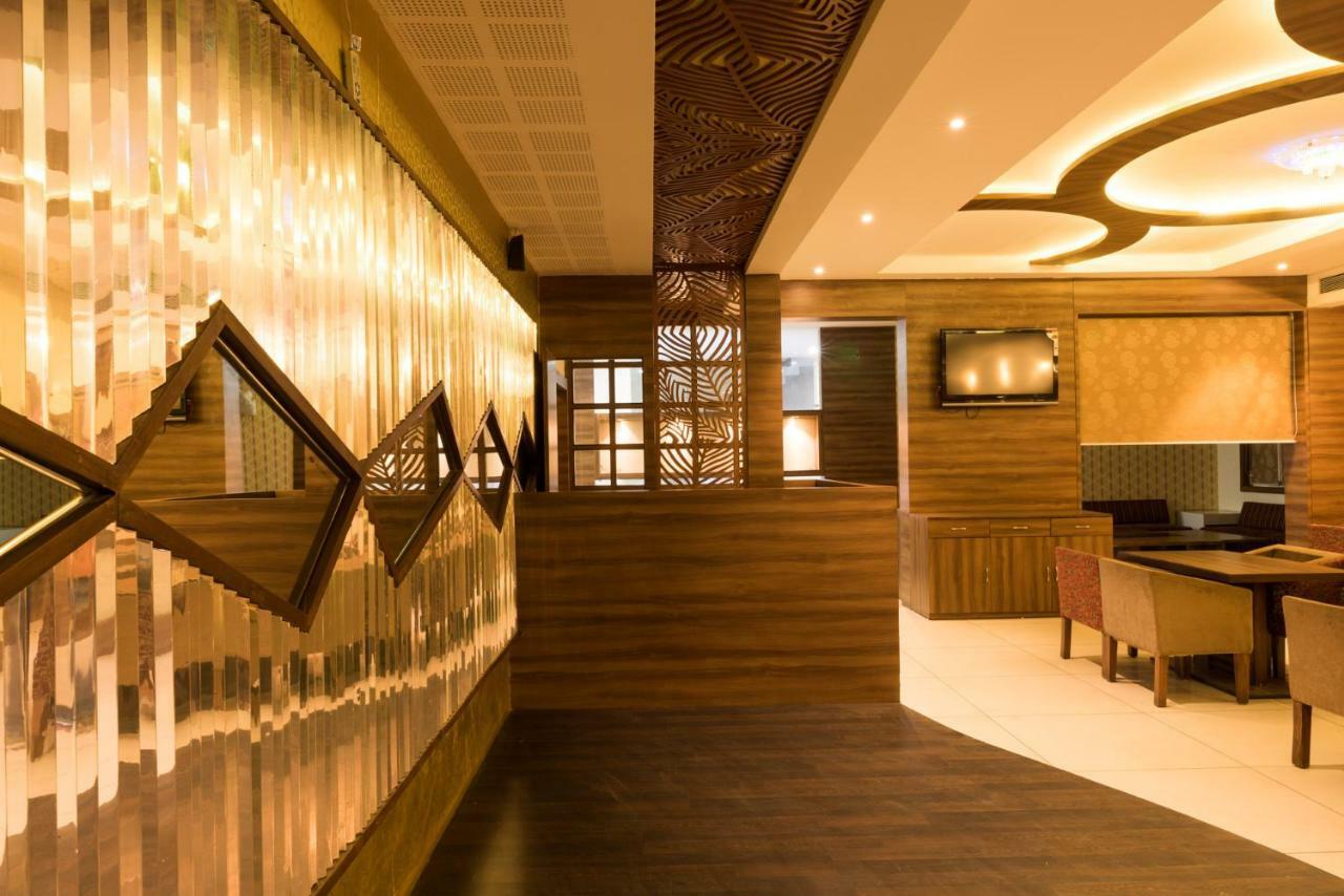 Hotel Drishti,Бхопал Экстерьер фото